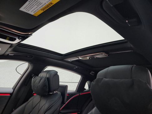 New 2026 Mercedes-Benz Maybach S 680 4MATIC image 18