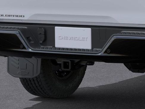 New 2025 Chevrolet Colorado Trail Boss w/ Off-Road Front Bumper Package image 14