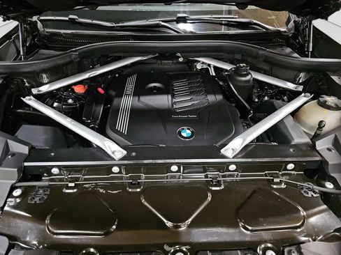 Used 2020 BMW X5 sDrive40i w/ Convenience Package image 23