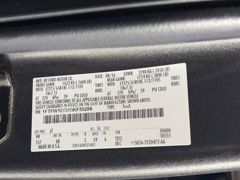 Used 2016 Ford F150 Lariat w/ Equipment Group 501A Mid image 9