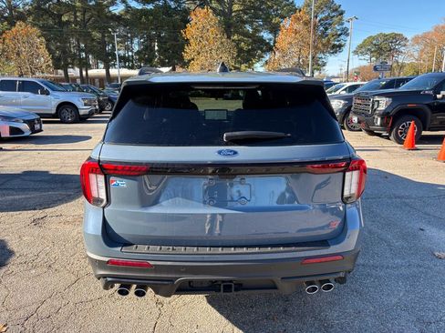 Used 2025 Ford Explorer ST w/ Sun And Sound Package image 6