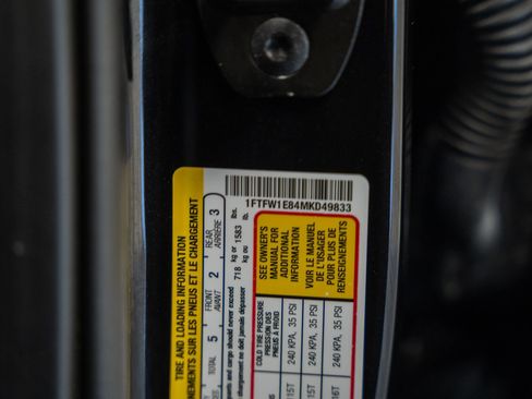 Certified 2021 Ford F150 Lariat w/ Equipment Group 502A High image 51