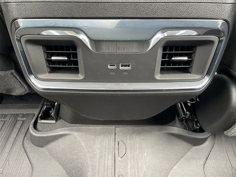 New 2026 GMC Sierra 1500 Elevation w/ Elevation Premium Package image 22