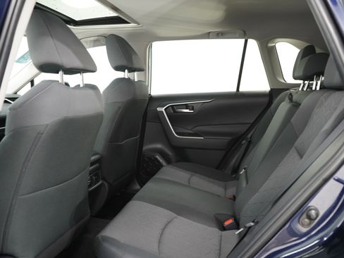 Used 2025 Toyota RAV4 XLE w/ Convenience Package AWD/4WD image 15