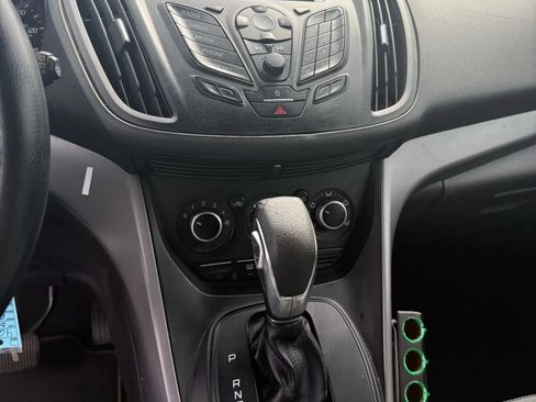 Used 2014 Ford Escape SE image 22