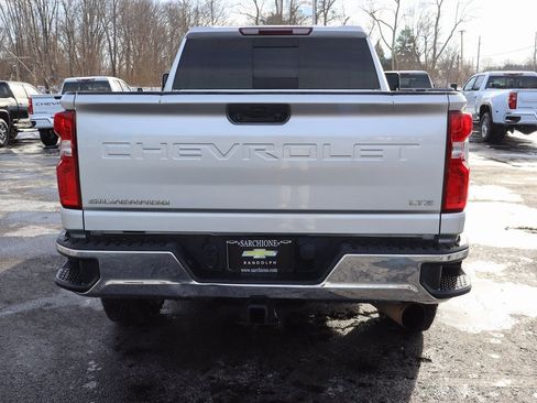 Used 2021 Chevrolet Silverado 2500 LTZ image 30