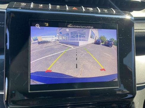 Used 2022 Jeep Grand Cherokee L Laredo AWD/4WD image 22