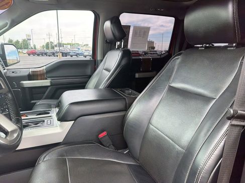 Used 2016 Ford F150 Lariat w/ Equipment Group 502A Luxury AWD/4WD image 12