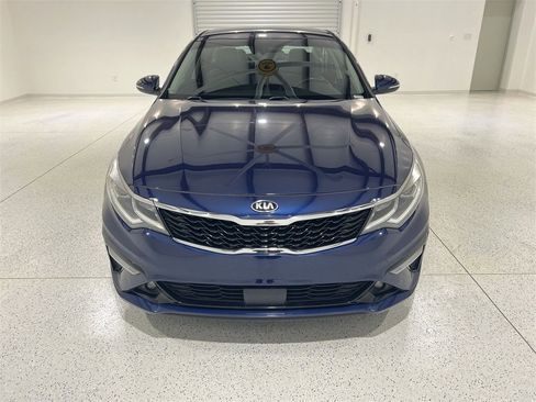 Used 2019 Kia Optima EX image 3