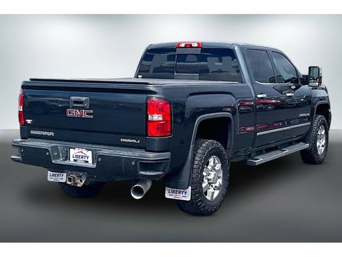 Used 2018 GMC Sierra 3500 Denali w/ Duramax Plus Package AWD/4WD image 6