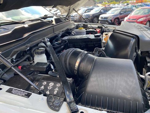 Used 2022 RAM 2500 Laramie AWD/4WD image 38