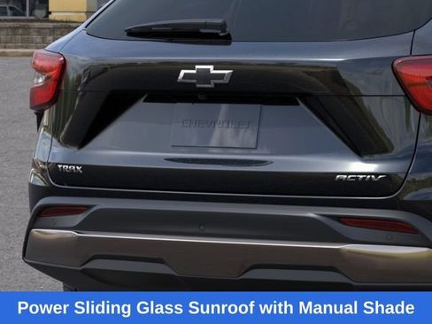 New 2026 Chevrolet Trax ACTIV w/ Sunroof Package FWD image 15