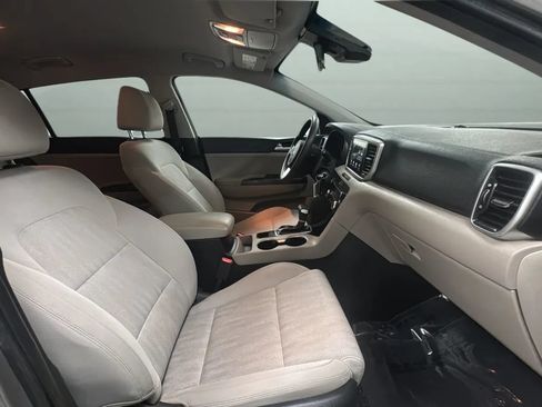 Used 2020 Kia Sportage LX FWD image 23