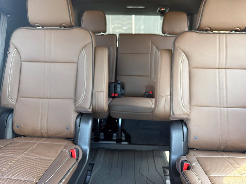 New 2026 Chevrolet Tahoe High Country AWD/4WD image 33