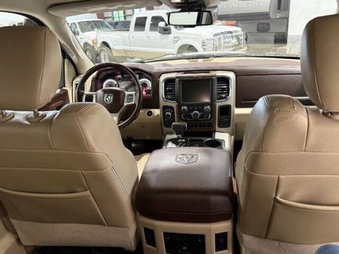 Used 2013 RAM 1500 Laramie w/ Convenience Group AWD/4WD image 13