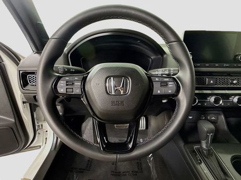 Used 2024 Honda Civic Sport image 11