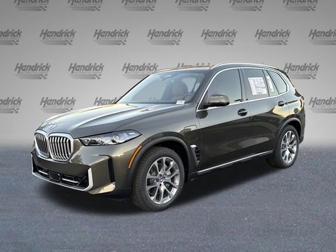 New 2026 BMW X5 xDrive50e image 5