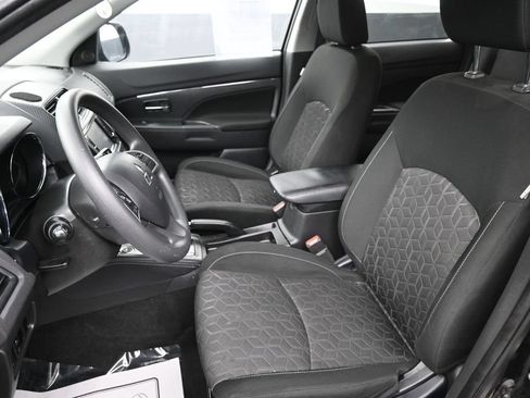 Used 2023 Mitsubishi Outlander Sport AWD image 20