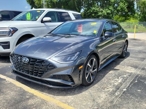Used 2023 Hyundai Sonata SEL Plus FWD image 3