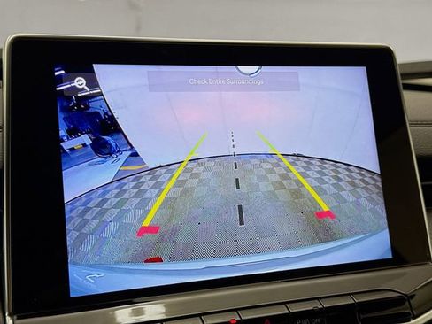 Used 2024 Jeep Compass Trailhawk image 13