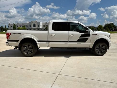 Used 2018 Ford F150 XLT w/ Equipment Group 302A Luxury AWD/4WD image 5