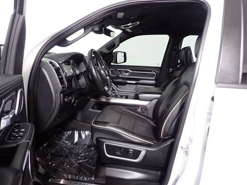Used 2022 RAM 1500 Laramie AWD/4WD image 21