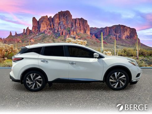 Used 2016 Nissan Murano Platinum w/ Platinum Technology Package FWD image 8