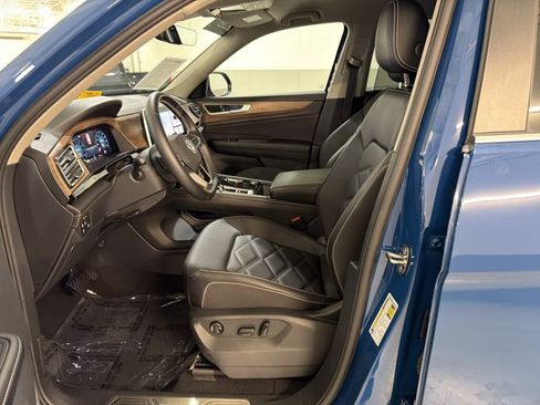 Certified 2026 Volkswagen Atlas SE AWD/4WD image 16
