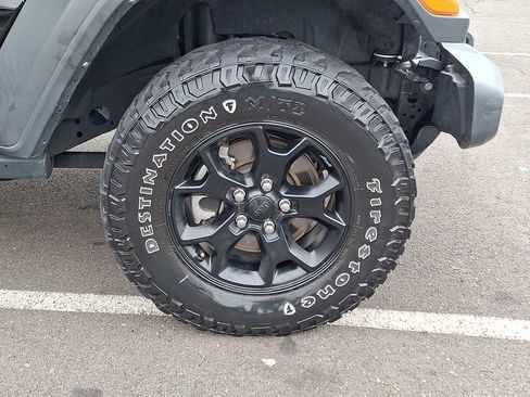 Used 2022 Jeep Wrangler Unlimited Sport image 11