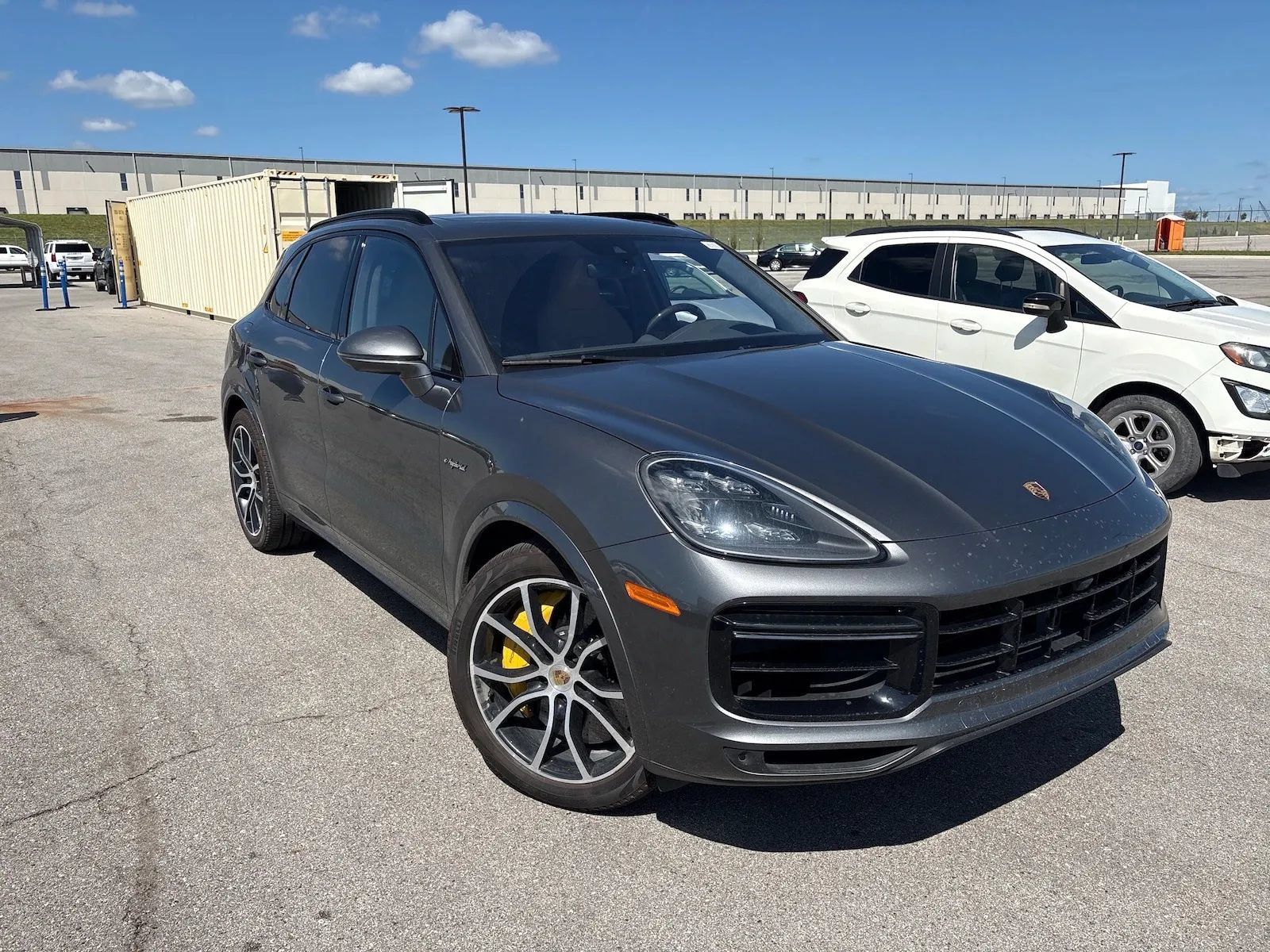 Used 2021 Porsche Cayenne Turbo S AWD/4WD image 3