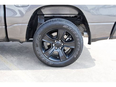 Used 2024 RAM 1500 Lone Star image 31