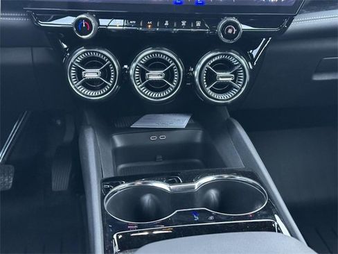 New 2026 Chevrolet Blazer EV LT image 8