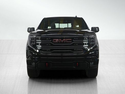 Used 2025 GMC Sierra 1500 AT4 w/ AT4 Preferred Package image 8