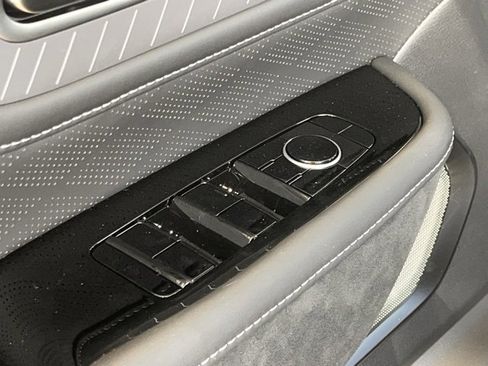 New 2026 INFINITI QX80 Autograph image 12