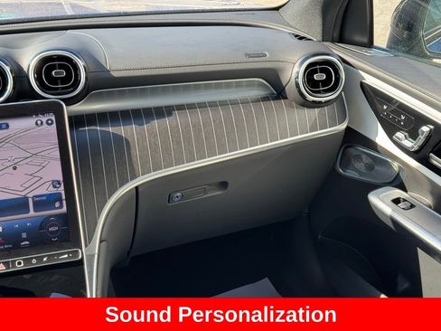 Used 2023 Mercedes-Benz GLC 300 4MATIC image 21