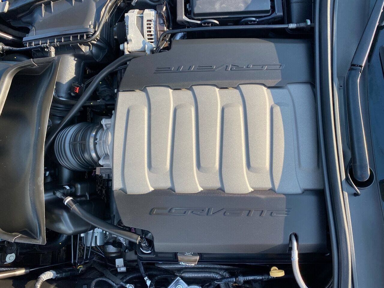 Used 2016 Chevrolet Corvette Stingray Coupe RWD image 61