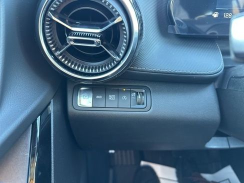 New 2026 Chevrolet Equinox LT w/ LPO, Floor Liner Package image 15