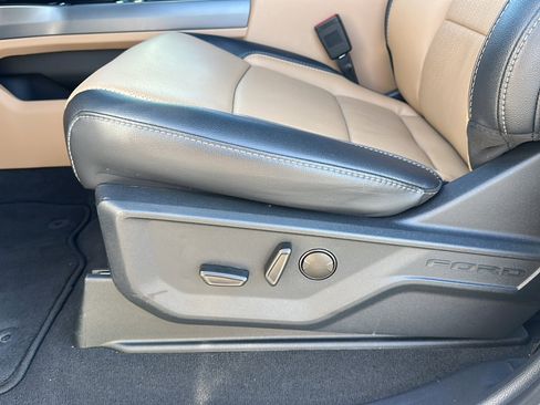 Used 2026 Ford F350 Lariat w/ Chrome Package image 15