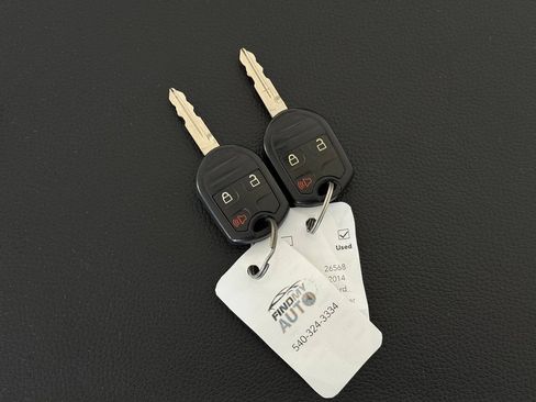 Used 2014 Ford Explorer XLT FWD image 35