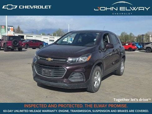 Used 2020 Chevrolet Trax LS w/ Tint and Cruise Package image 1
