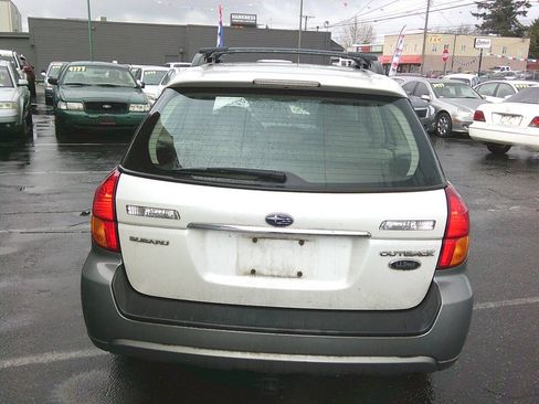 Used 2005 Subaru Outback 3.0R L.L. Bean image 20