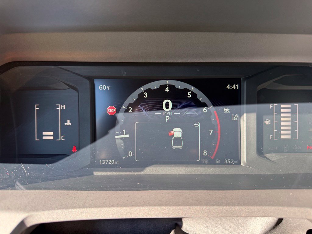 Used 2025 Toyota Tacoma SR5 AWD/4WD image 14