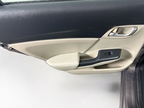 Used 2014 Honda Civic LX image 25