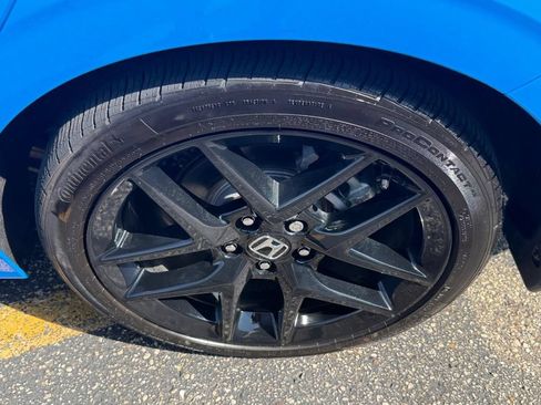 Used 2025 Honda Civic Sport image 7