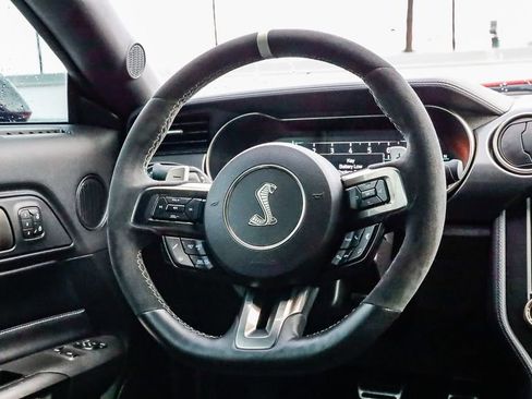 Used 2020 Ford Mustang Shelby GT500 w/ Technology Package image 18