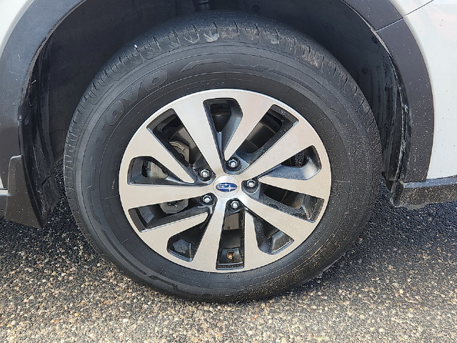Used 2022 Subaru Outback Premium AWD/4WD image 7