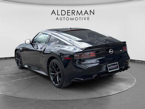 Used 2024 Nissan Z Performance w/ Floor Mat Package RWD image 3