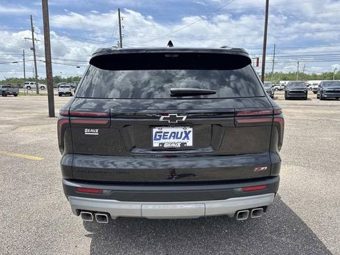 New 2026 Chevrolet Traverse Z71 w/ Driver Confidence Package AWD/4WD image 14