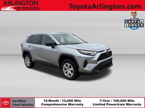 Used 2025 Toyota RAV4 LE AWD/4WD image 1