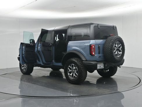 Certified 2025 Ford Bronco Badlands AWD/4WD image 37